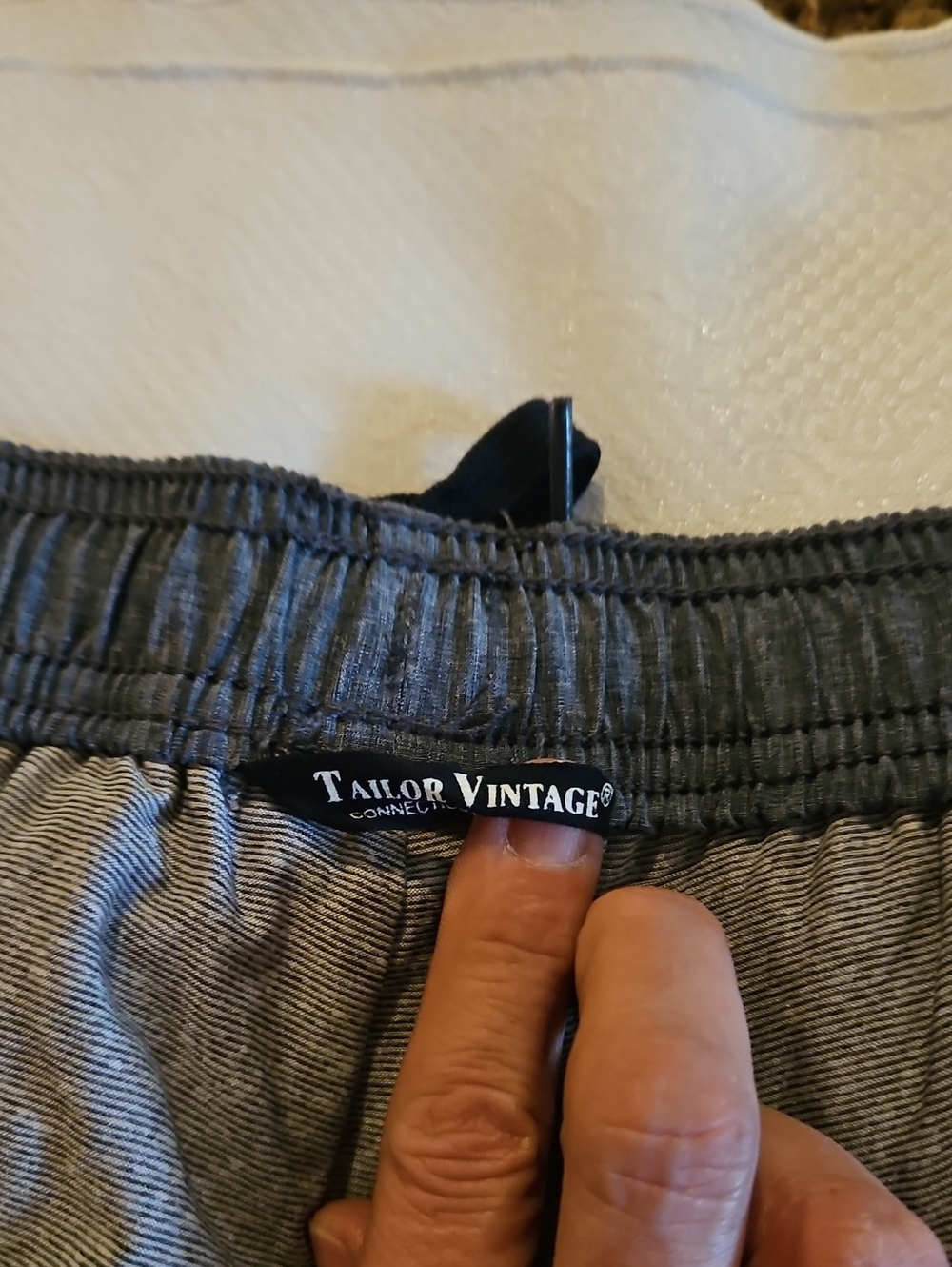 Tailor Vintage Gray Elastic-Waist Shorts Sz M - Picture 7 of 8